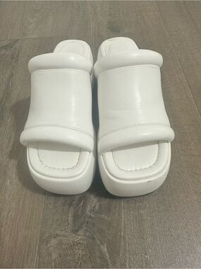 White Chunky Heels Slide Sandals size 5.5
